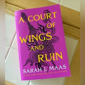 A Court of Wings and Ruin Paperback Book